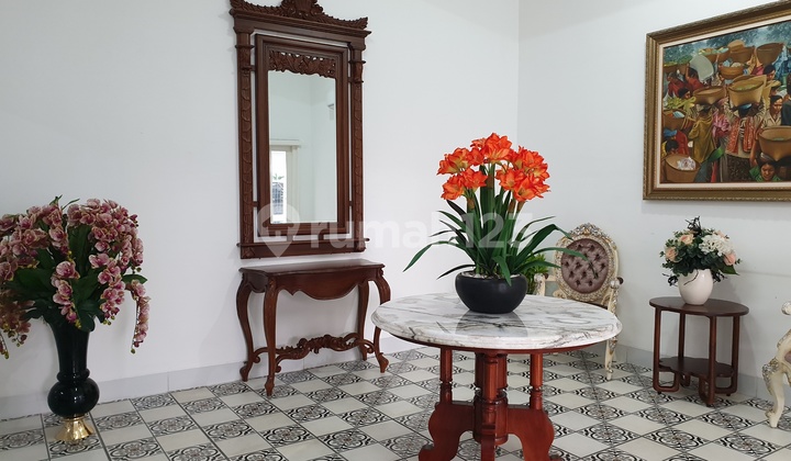 Dijual Rumah Mewah Kawasan Elit lokasi Strategis dan Nyaman 2