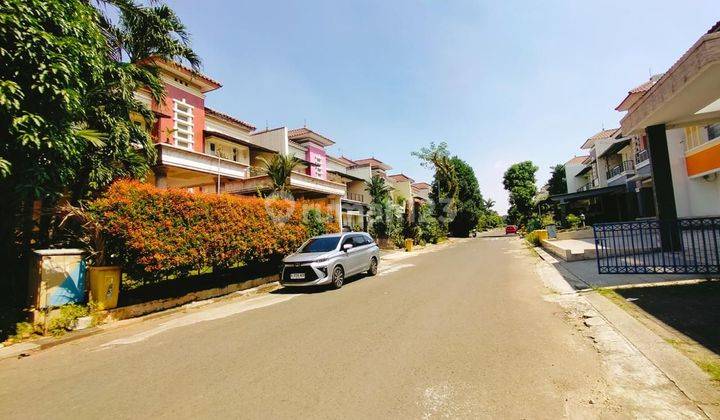 Rumah Murah Di Boulevard Raffles Hills Tapos Depok 2