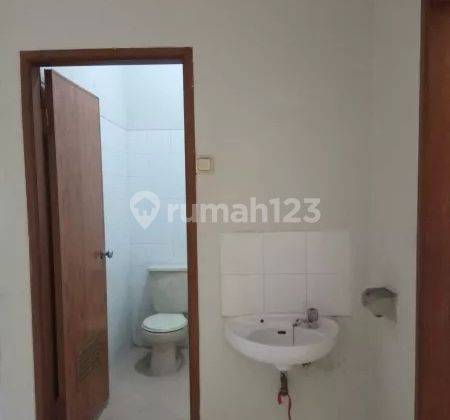 Rumah Hitung Tanah Banjar Wijaya Jalan sakura Cipondoh Kota Tangerang 7