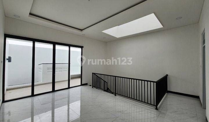 Rumah Baru 3 Lantai Di Boulevard Citra 5 Kalideres  2