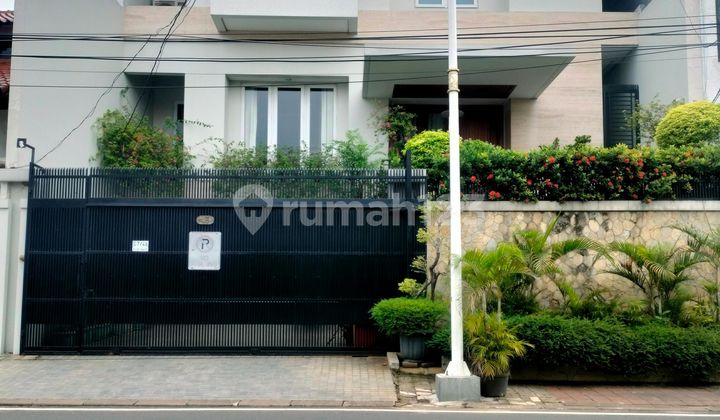 Rumah Mewah Siap Huni Di Jl Anggrek Garuda Raya Kemanggisan