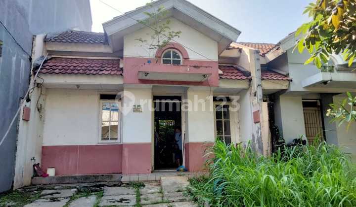 For rent: 2-bedroom house in Taman Lembah Hijau, Lippo Cikarang