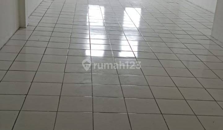 Disewakan ruko siap pakai di Pasar Central Lippo Cikarang 2