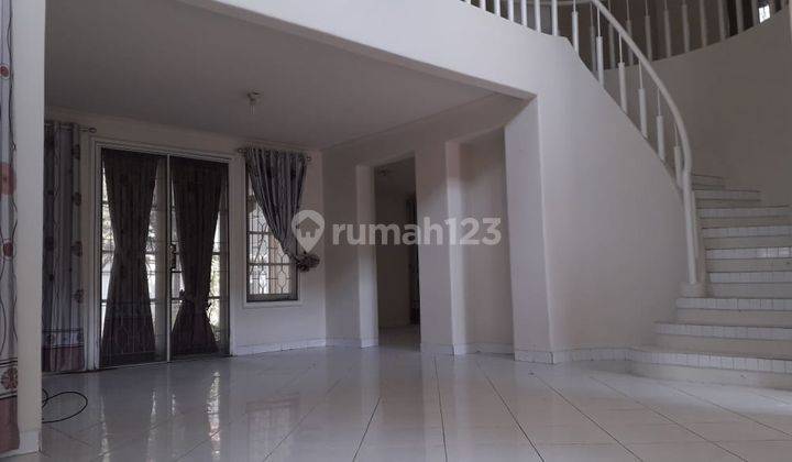 Dijual Rumah 2 Lantai di Taman Menteng Lippo Cikarang 1