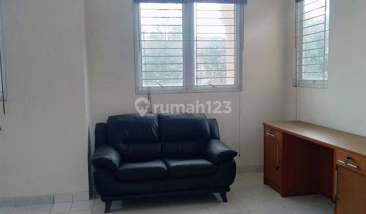 Disewakan Rumah Full Furnish di Taman Menteng Lippo Cikarang 10
