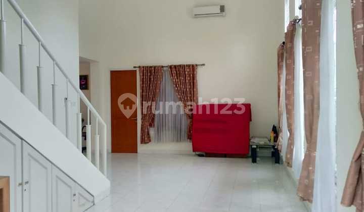 Disewakan Rumah Siap Huni di Taman Menteng Lippo Cikarang 9