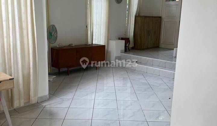 Disewakan Rumah Siap Huni di Taman Menteng Lippo Cikarang 5