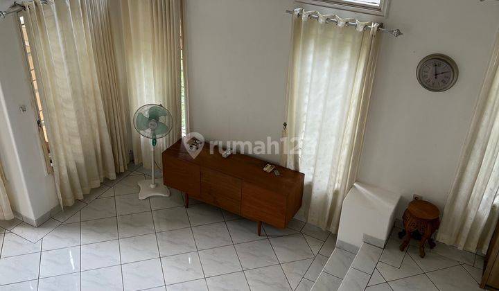 Disewakan Rumah Siap Huni di Taman Menteng Lippo Cikarang 9