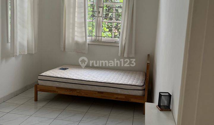 Disewakan Rumah Siap Huni di Taman Menteng Lippo Cikarang 17