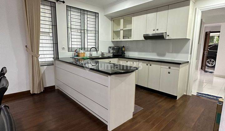 Disewakan Rumah Siap Huni di Taman Menteng Lippo Cikarang 3