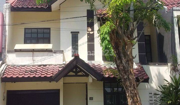 Disewakan Rumah 2 Lantai di Taman Beverly Lippo Cikarang 2