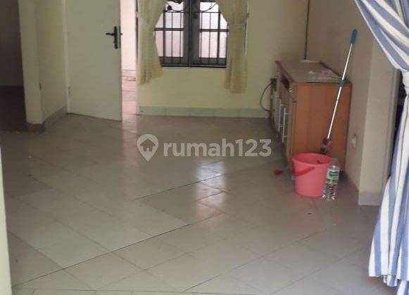 Disewakan Rumah 1 Lantai di Taman Beverly Lippo Cikarang 2