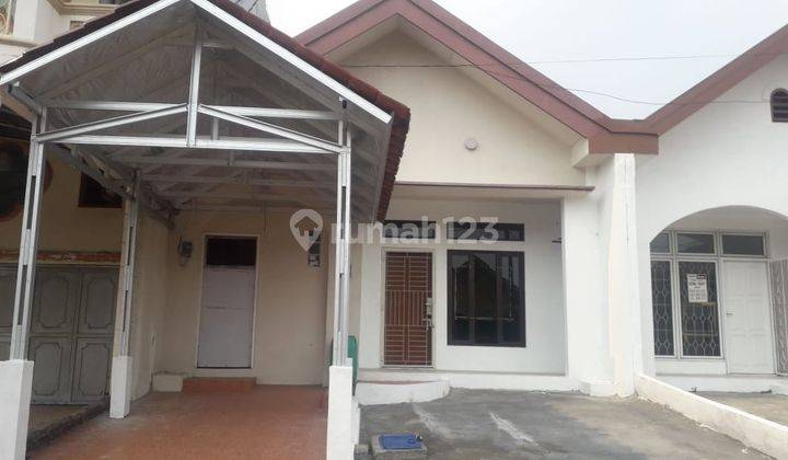 Disewakan Rumah Siap Huni di Cemara 1 Meadow Green Lippo Cikarang 2