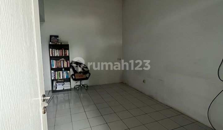 Dijual rumah 1 lantai di Taman Lembah Hijau Lippo Cikarang 2