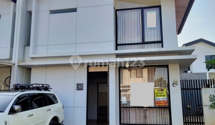 Dijual rumah 2 lantai siap huni di Waterfront Lippo Cikarang