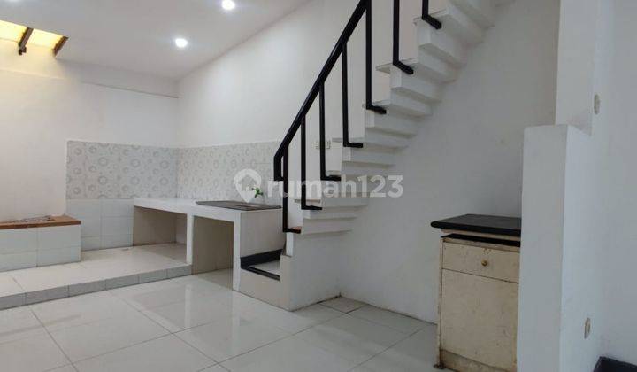 Disewakan rumah siap huni di Taman Lembah Hijau Lippo Cikarang 2