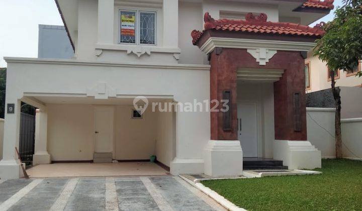 Disewakan rumah 2 lantai siap huni  di Menteng Padma Lippo cikarang 2