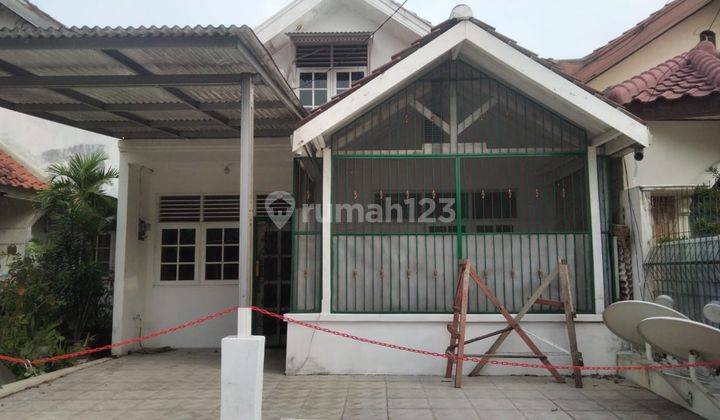 Disewakan rumah siap huni di Meadowgreen lippo Cikarang 1