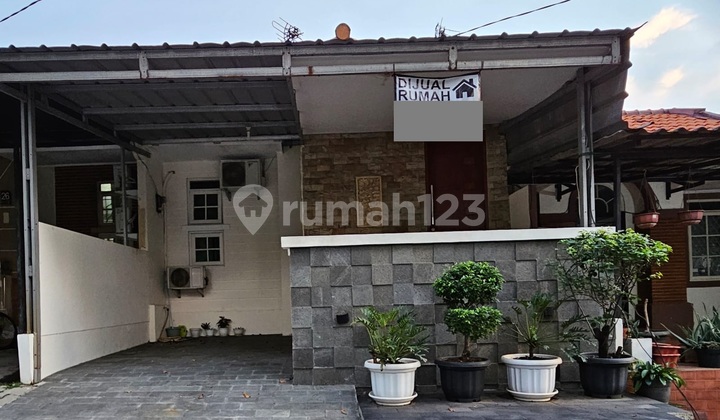 Dijual rumah 1 lantai siap huni di Taman Sriwijaya Simpruk Lippo cikarang