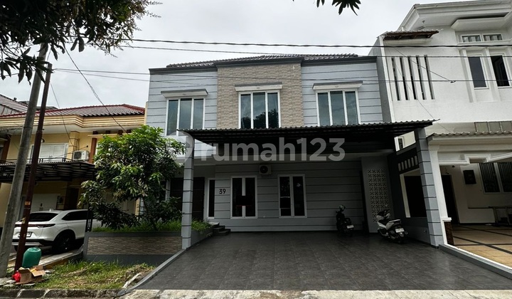 Disewakan Rumah 2 Lantai Siap Huni di Gunung Kelud Taman Simpruk Lippo Cikarang 2