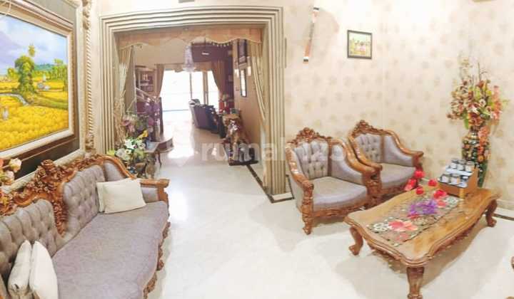 Classic Gayungsari One Gate System House, Near Trans Icon Mall A Yani 2