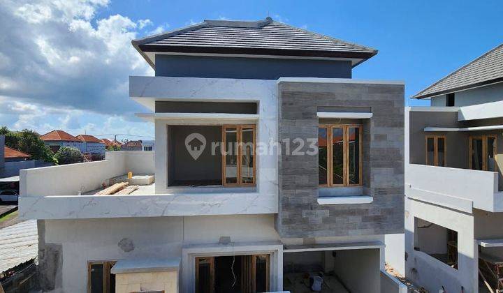 Rumah lantai 2 (progres) Onegate di Jalan Soka 1