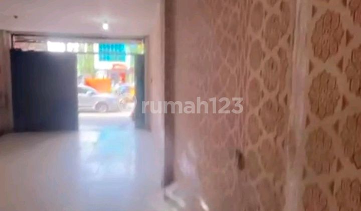 Disewa Ruko 3.5 Lantai di Taman Palem Lestari (Jl Boulevard), Cengkareng, Jakarta Baratlt 4.5X20 (90M2)/Lb 250M2 Ankamar Mandi: 3 Listrik 5500W. Air Pamsurat Shgb*Harga 120Juta Per Tahun*Min 2 Tahun Disewa Ruko 3.5 Lantai di Taman Palem Lestari (Jl Boulevard), Cengkareng, Jakarta Baratlt 4.5X20 (90M2)/Lb 250M2 Ankamar Mandi: 3 Listrik 5500W. Air Pamsurat Shgb*Harga 120Juta Per Tahun*Min 2 Tahun