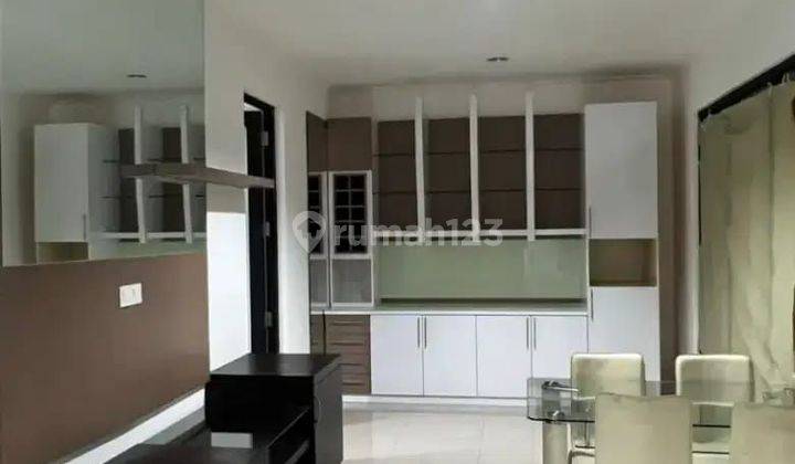 Dijual Rumah 2 Lantai Dipik2  Bagus ..cluster Calisfornia ..uk.8 X10 ..2lantai..shm ..semi Furnish ..hadap Utara ..harga..2.7m Negoo  2