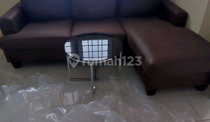 For Rent, Taman Palem House, Furnished
House in Taman Palem
Block A, Size 6x12.5 m²
2 Floors
2+1 Bedrooms
1+1 Bathrooms
Electricity 5500 Watt, Piped Water
Fully Furnished...
Rental Price 1 Year: 60 Million Negotiable...
Rent 2 Years: 57.5 Million Negotiable