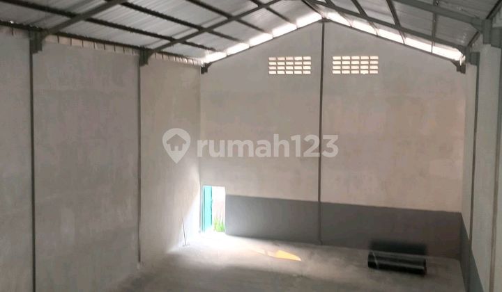 Di Sewakan Gudang. Kamal Tegal Alur Deket Yadika Uk 12x30 Multiguna Lantai 2 Office Uk 12x6 Akhir Okt Jadi Hrg 350jt Nego Exc Pajak