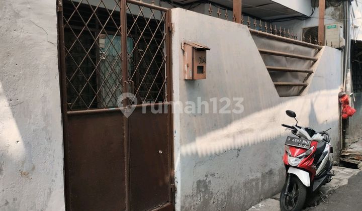 Di Jual Rumah Pengukiran 2 Dalam6 X 15 M² 3 Kt, 1 Km, 1 Gudang1 Lantaihadap Utara Palyja Daya Listrik 2200harga 950 Juta Negoo