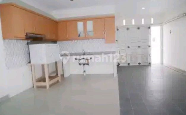 Di Jual Murahhhh Rumah Minimalis Duri Kepalt 6x15 90 Lb 2803,5 Lantaikt 4+1km 4+1hadap Utararooftop3300wcarport 1 Garasi 2akses 2 Mobilshmharga 2,650m Now 2,3m Nettkhusus Yg Lsg Dp 2,250m (nett)grace081879xxxx 2