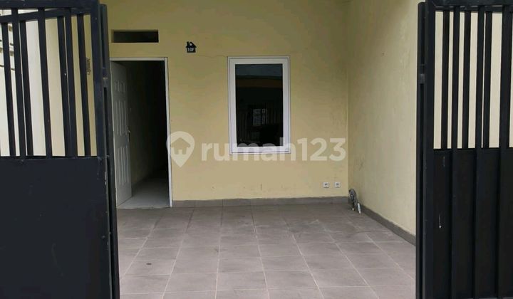 Jual Rumah Baru,Cengkareng, Jakarta Barat. Ukuran: 4X12kamar Tidur: 2Kama Mandi: 2Air Pam2¼ Lantai Listrik: 2200Watt Hadap Selatancarport: 1Mobilrow Jalan 2Mobil Harga Jual: 800Juta (Nego)Shm