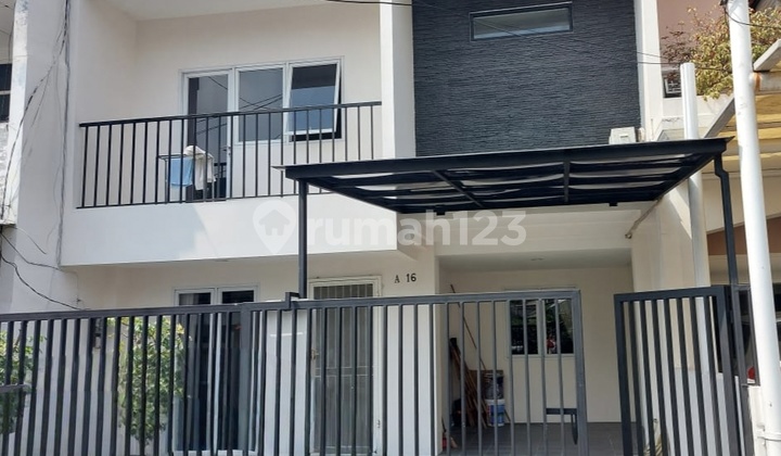 Dijual Cepat Dan Murah Rumah Di Taman Surya 1