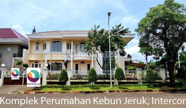 Dijual cepat dan murah Rumah mewah di Perumahan kebon jeruk intercon 1