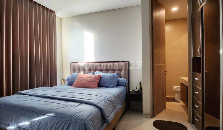 Rumah Modern Tropis Semi Furnished Di Setu Cipayung 4