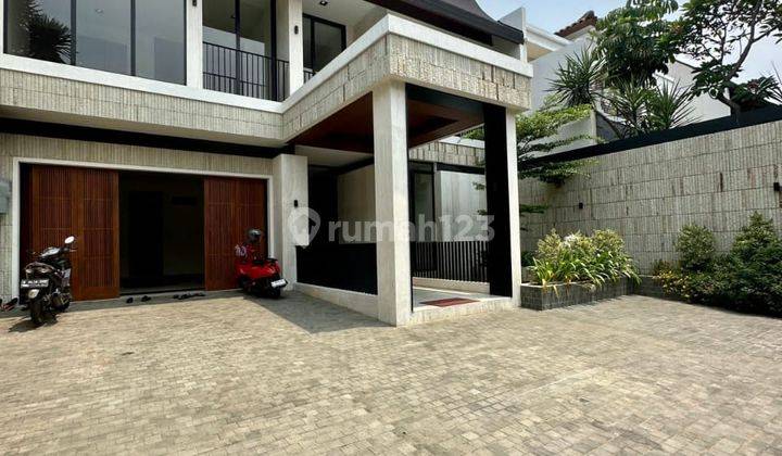 Rumah Baru Dengan Matrial Terbaik Di Kemang Jakarta Selatan 1