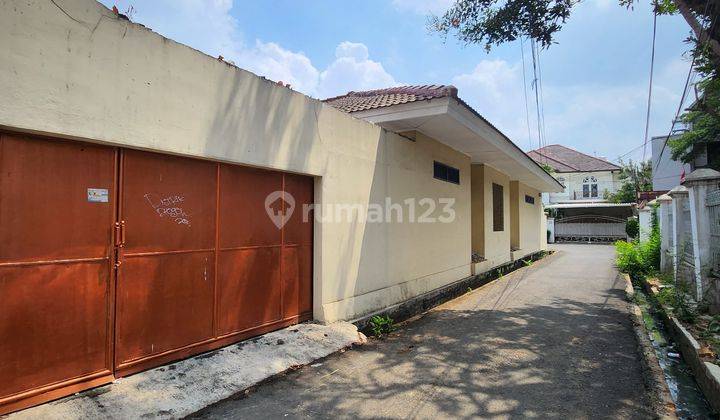 Rumah Secondary Hook Non Komplek Di Pondok Bambu Jakarta Timur 2