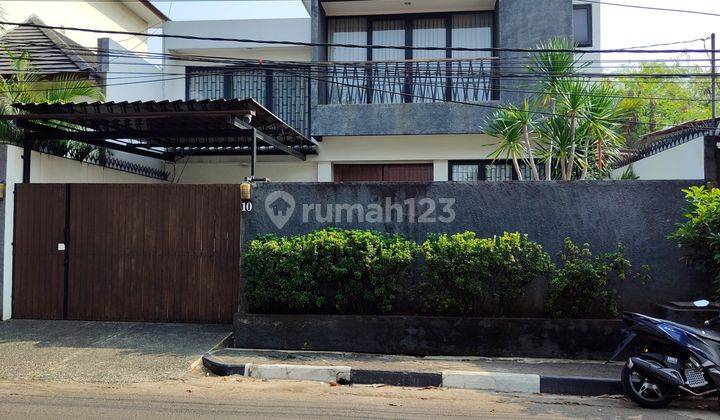 Rumah Secondary Terawat Dalam Komplek Bulog Bekasi 2