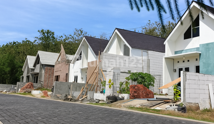 Affordable Ready-to-Occupy Cluster House in Ngaliyan 2