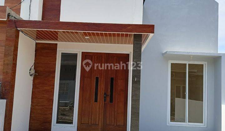 Rumah Baru Modern Mangunharjo  1