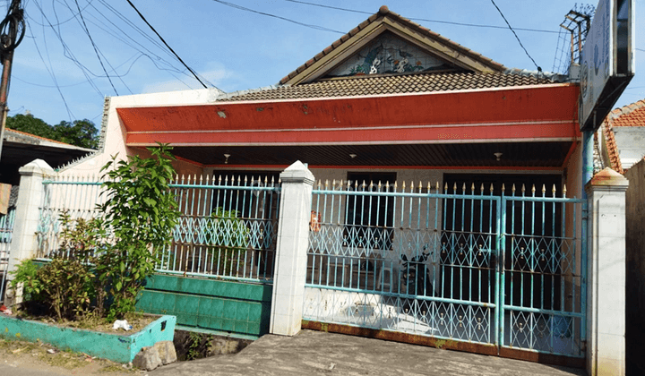 Dijual Rumah di Jl. Petemon Iv No. 81 Surabaya 1