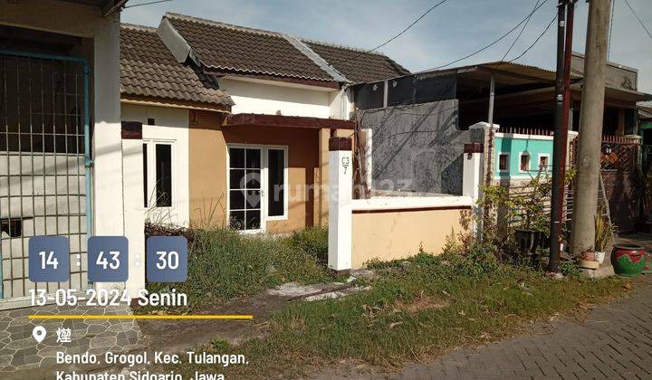 Rumah Bagus di Perum Istana Residence C3 No7, Tulangan, Sidoarjo 1