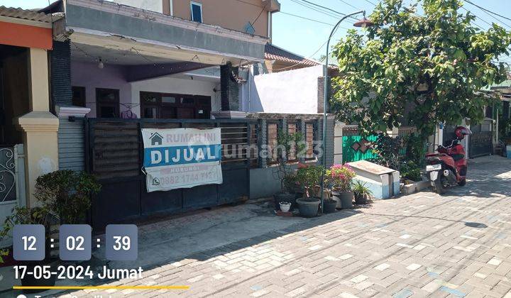 Rumah Bagus di Perumahan Taman Candiloka Blok H2 25, Sidoarjo 1