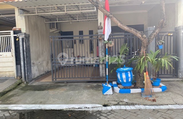 Rumah, 1 Lantai, HGB, Siap Huni Rumah, 1 Lantai, HGB, Siap Huni