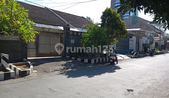 Di Jual Rumah Tinggal Aset Bank Dukuh Kupang, Surabaya