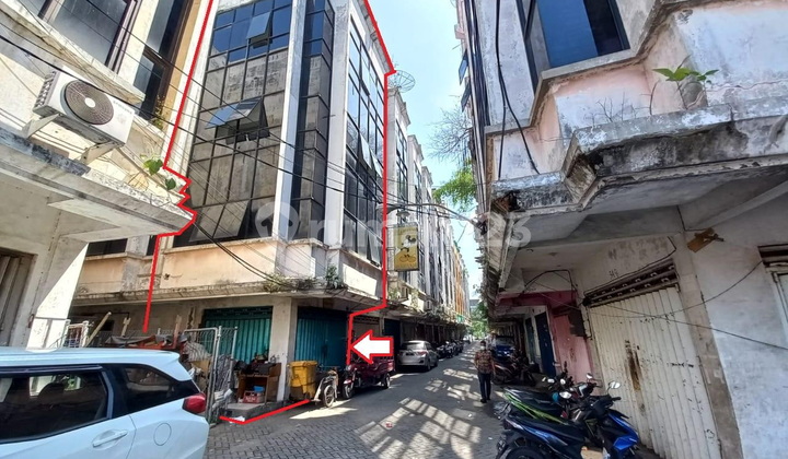 For Sale: Good Bank Asset Shop House in Simokerto, Surabaya