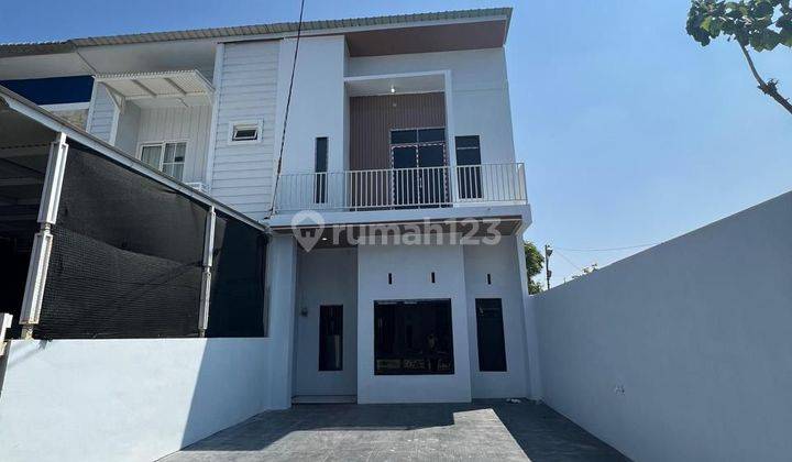 DIJUAL RUMAH SCANDINAVIAN 2 LANTAI SUPER MEWAH  1