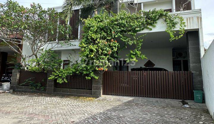 Jual Beserta Perabot Posisi Hook Dalam Komplek Asoka