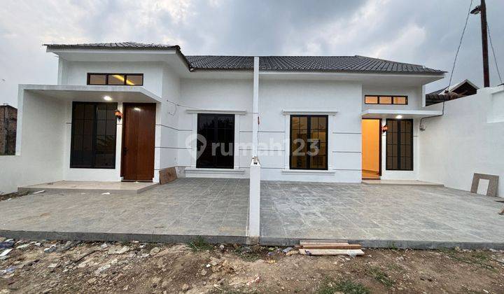 Rumah Dalam Komplek Eka Budi Medan Johor 1